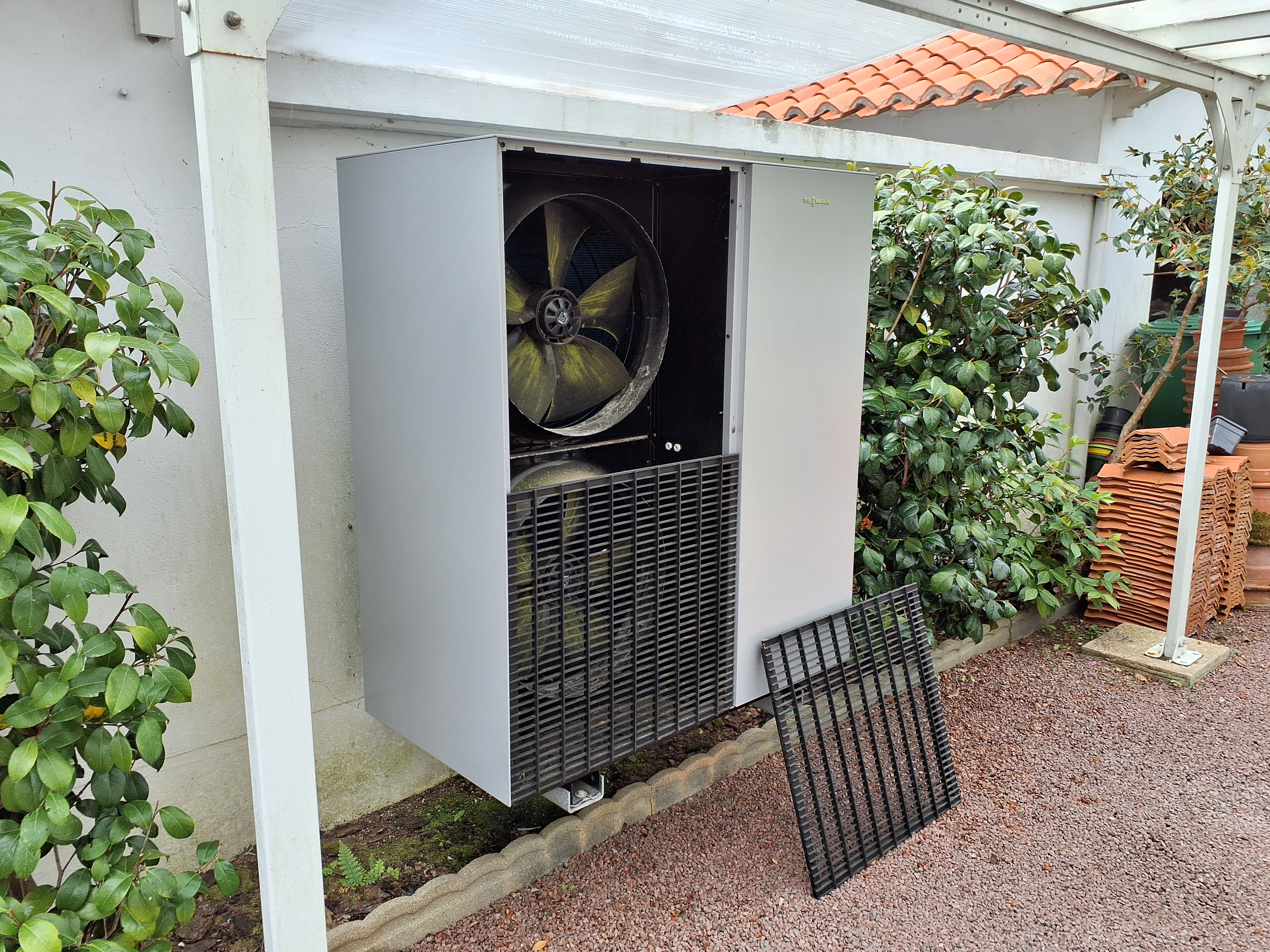 Nettoyage caisson unité extérieure